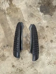 00-06 Chevrolet Gmc Suburban Tahoe Yukon D Pillar Vent Cover Trim Panel Oem Pair. Fixed Price $66.00.