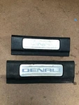 07-14 Gm Denali Rear Door Sill Plate P/n 15873288 15873277 2. Fixed Price $37.50.