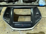 2014-18 Jeep Cherokee Center Dash Radio Trim Bezel Silver-ylx9 Oem 1wp091saad. Fixed Price $83.16.