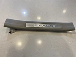 2004-2009 Lexus Rx350 Rx330 Door Sill Trim Scuff Plate With Lamp Oem Rear Right. Fixed Price $49.99.