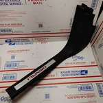 07-12 Gmc Acadia Denali Front Left Driver Door Step Scuff Sill Plate Trim Light. Fixed Price $76.46.