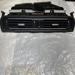2011 - 2015 Bmw 528i 535i 550i Center Dash Mounted Ac Air Vent Middle. Fixed Price $44.99.