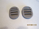 1998-02 Chevy Blazer S10 Gmc Side Dash Air Defrost Vent Pair Tan Oem 15029692. Fixed Price $10.00.