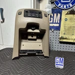 03-06 Nbs Chevy Gmc Silverado Sierra Center Console Rear Cup Holder Vent Tan. Fixed Price $49.95.