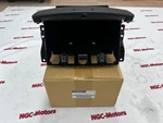 New Nissan Genuine 2003-2006 350z Lid Cluster 68250-cd08c. Fixed Price $325.98.